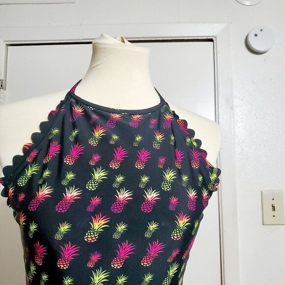 YMI Multi-colored Pineapple Print One Piece Swimsuit Size Large - Picture 6 of 11